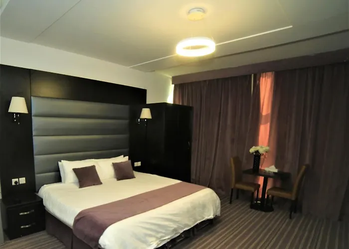 Al Dyafa Hotel Suites