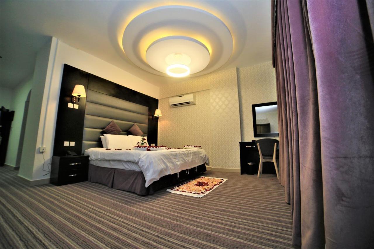 Al Dyafa 4*