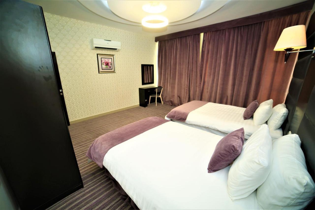 Al Dyafa 4*