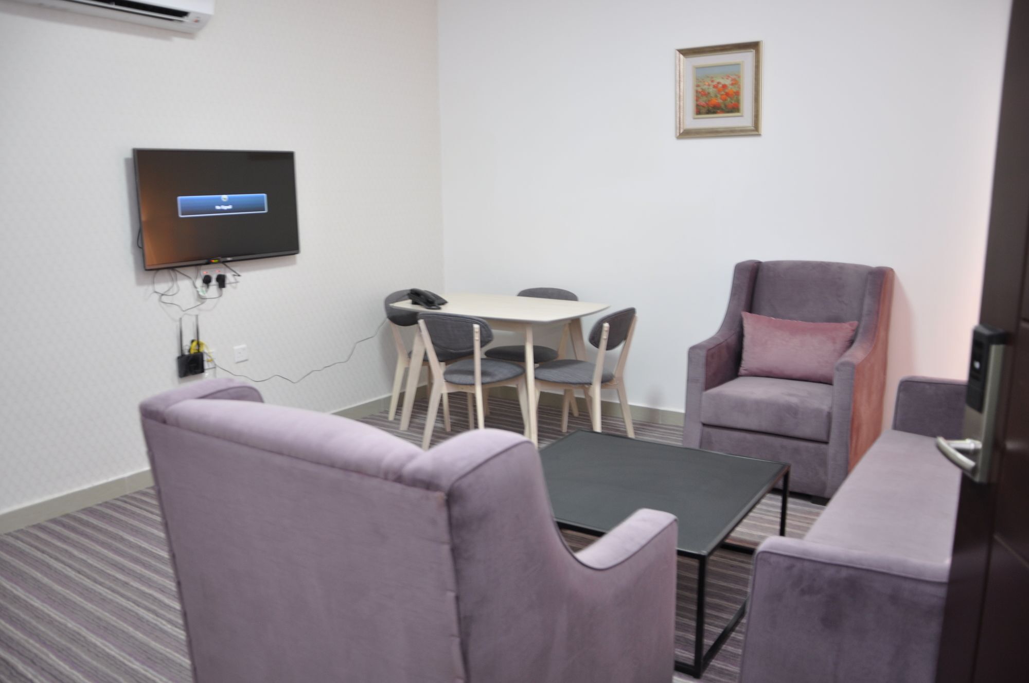 Al Dyafa Hotel 4*